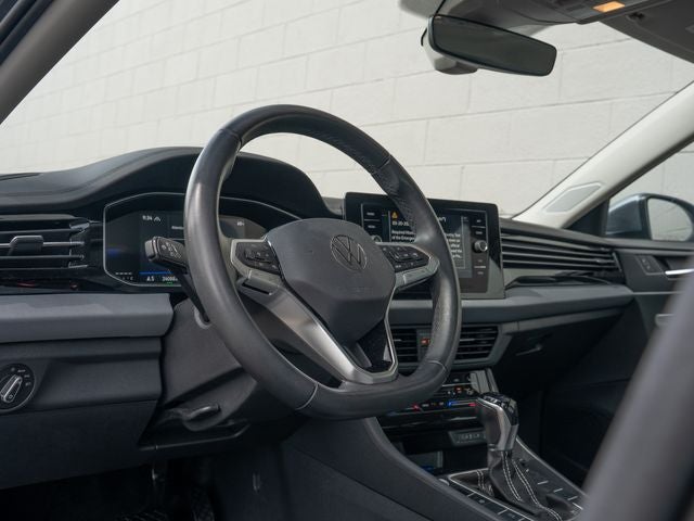2025 Volkswagen Jetta 1.5T SE