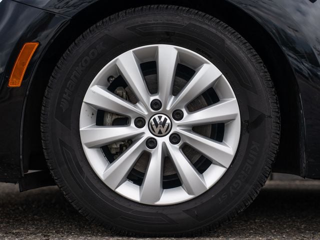 2016 Volkswagen Beetle 1.8T