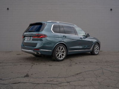 2023 BMW X7 xDrive40i