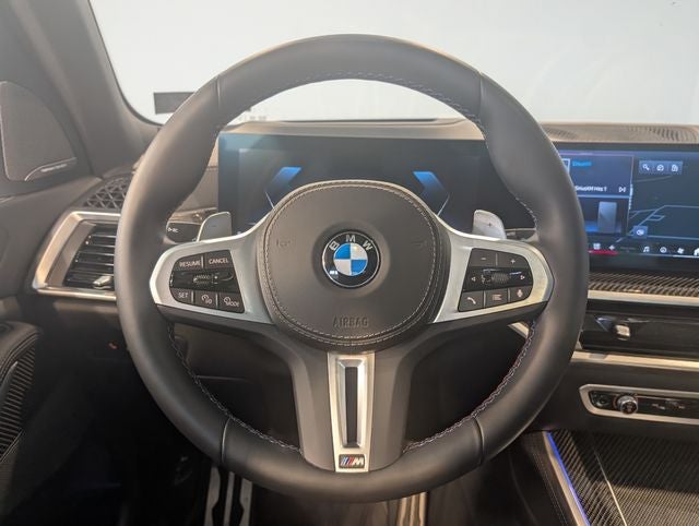 2025 BMW X5 M60i
