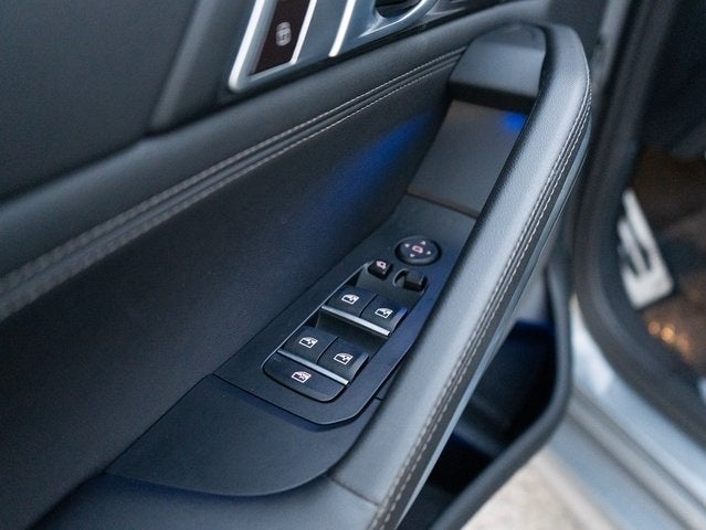 2024 BMW X6 xDrive40i