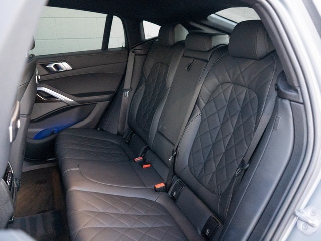 2024 BMW X6 xDrive40i