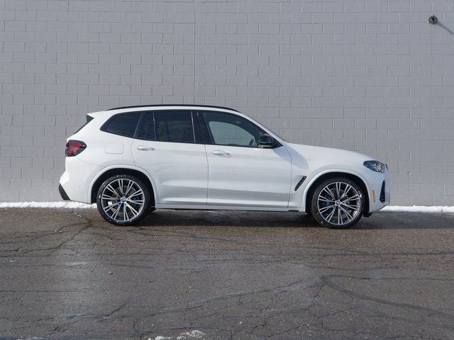 2024 BMW X3 M40i
