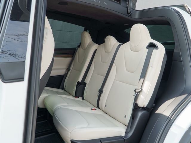 2022 Tesla Model X Base