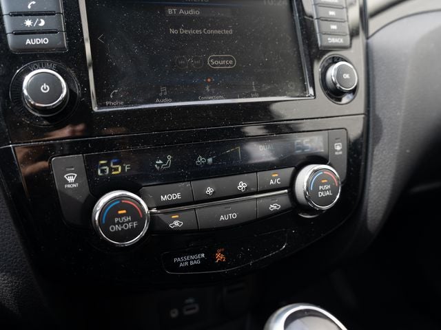 2020 Nissan Rogue Sport SV