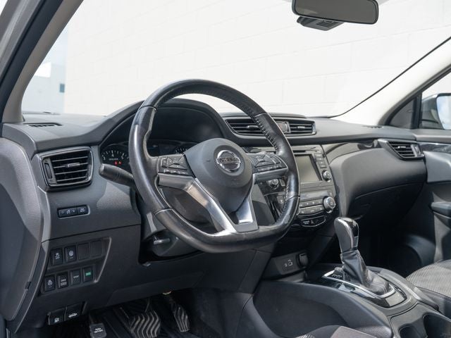 2020 Nissan Rogue Sport SV