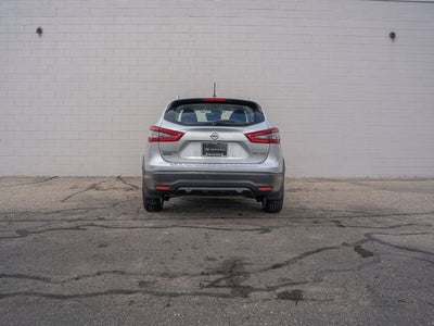 2020 Nissan Rogue Sport SV