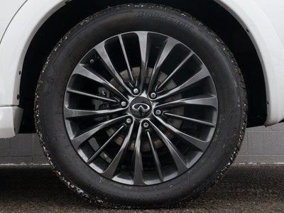 2021 INFINITI QX80 Premium Select
