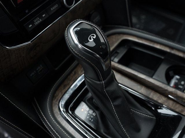 2021 INFINITI QX80 Premium Select