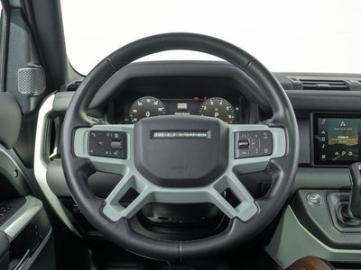 2024 Land Rover Defender SE