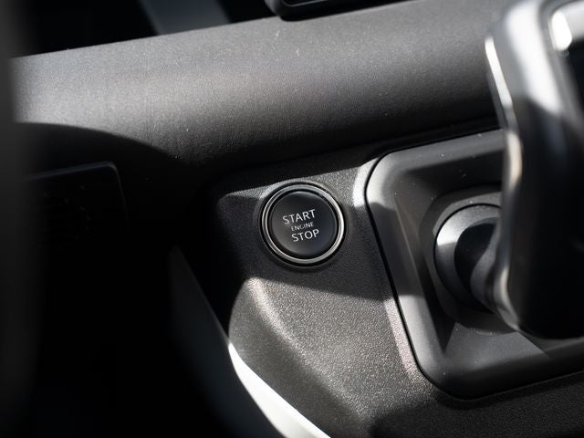 2024 Land Rover Defender SE