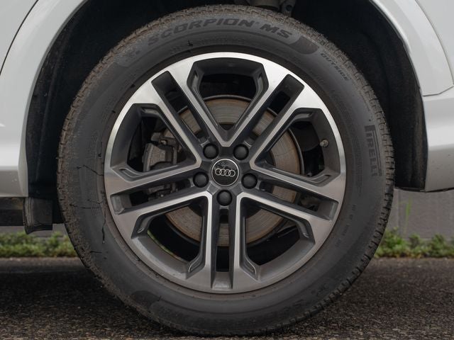 2025 Audi New Q5 2.0T Premium quattro