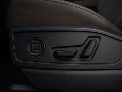 2025 Audi New Q5 2.0T Premium quattro