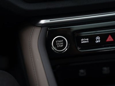 2025 Audi New Q5 2.0T Premium quattro