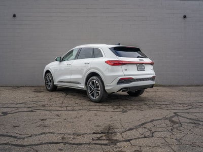 2025 Audi New Q5 2.0T Premium quattro
