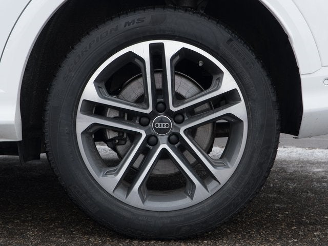 2025 Audi New Q5 2.0T Premium quattro