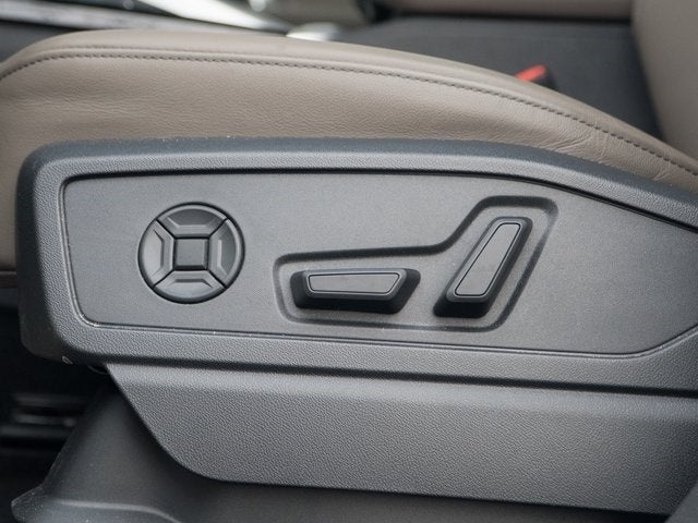 2025 Audi New Q5 2.0T Premium quattro