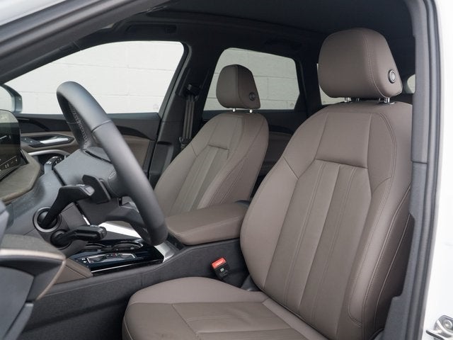 2025 Audi New Q5 2.0T Premium quattro