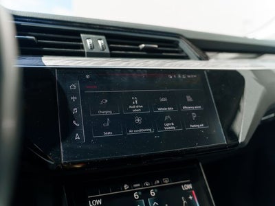 2024 Audi Q8 e-tron Premium Plus quattro