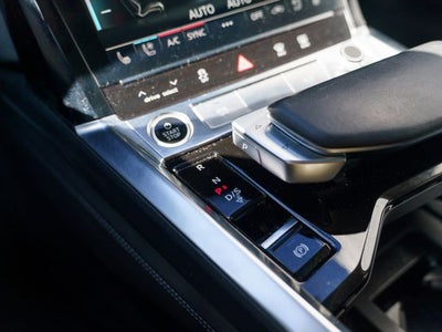 2024 Audi Q8 e-tron Premium Plus quattro
