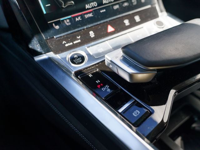 2024 Audi Q8 e-tron Premium Plus quattro