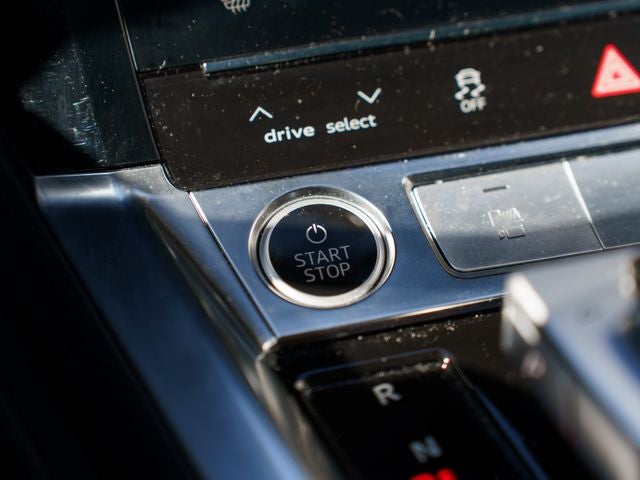 2024 Audi Q8 e-tron Premium Plus quattro