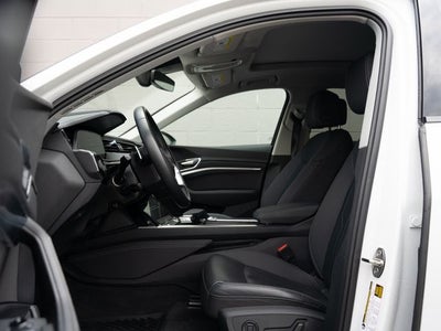 2022 Audi e-tron Premium quattro