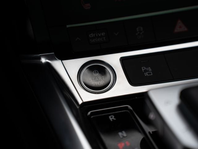 2022 Audi e-tron Premium quattro