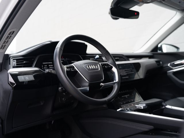 2022 Audi e-tron Premium quattro