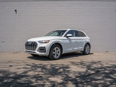 2024 Audi Q5 40 Premium quattro