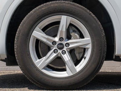 2024 Audi Q5 40 Premium quattro