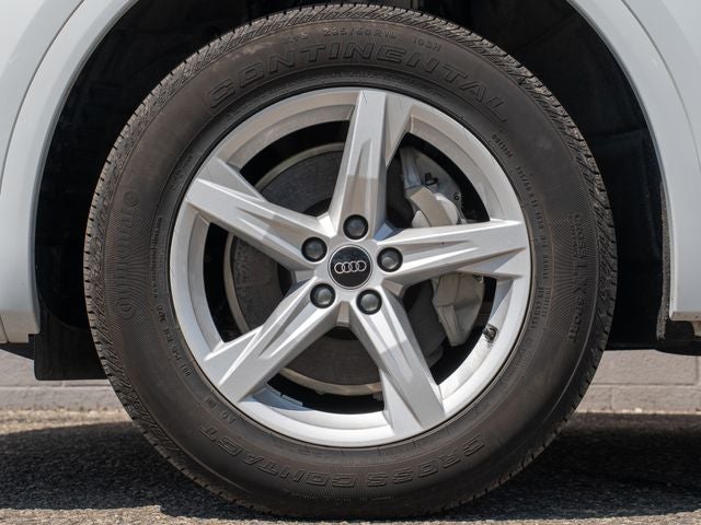2024 Audi Q5 40 Premium quattro