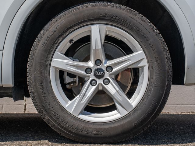 2024 Audi Q5 40 Premium quattro