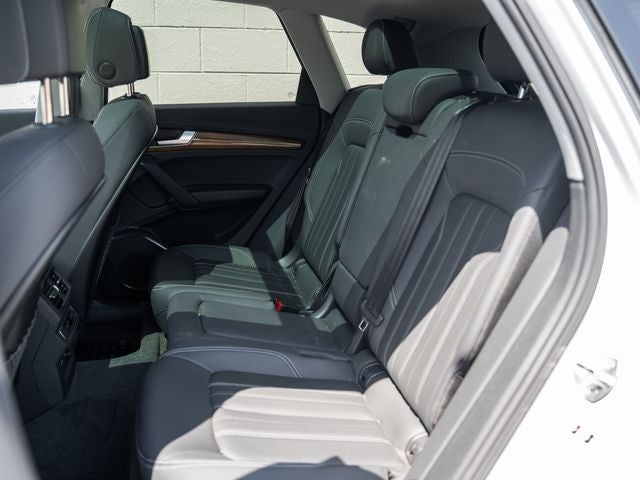 2024 Audi Q5 40 Premium quattro