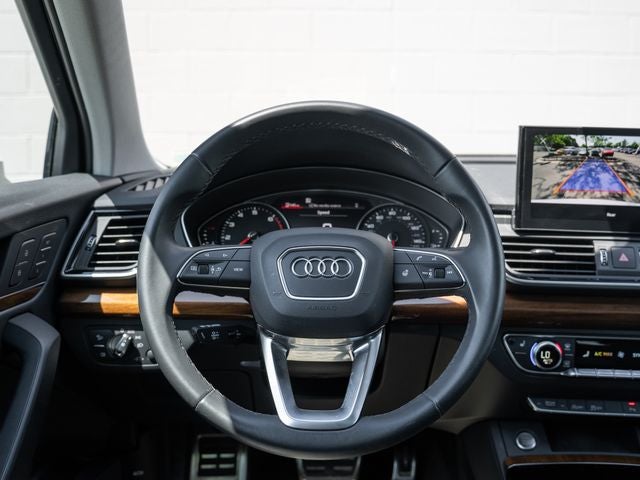 2024 Audi Q5 40 Premium quattro