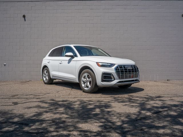 2024 Audi Q5 40 Premium quattro