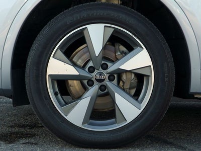 2023 Audi Q5 40 Premium Plus quattro