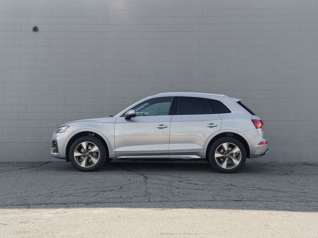 2023 Audi Q5 40 Premium Plus quattro