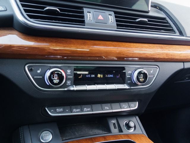 2023 Audi Q5 40 Premium Plus quattro