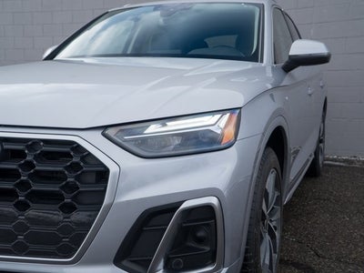2023 Audi Q5 45 S line Premium quattro