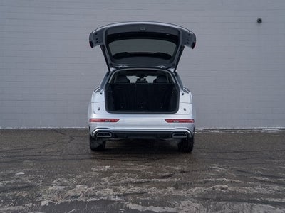 2023 Audi Q5 45 S line Premium quattro