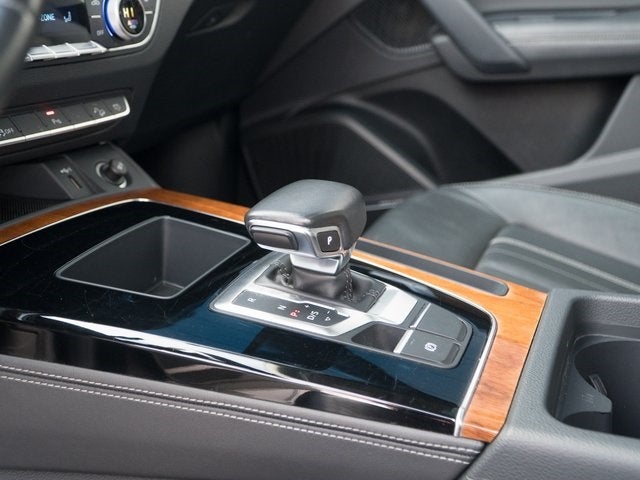 2023 Audi Q5 45 S line Premium quattro