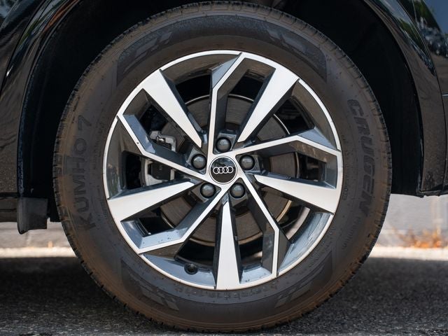 2023 Audi Q5 45 S line Premium quattro