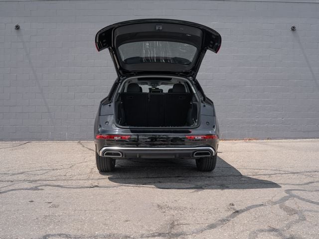 2023 Audi Q5 45 S line Premium quattro