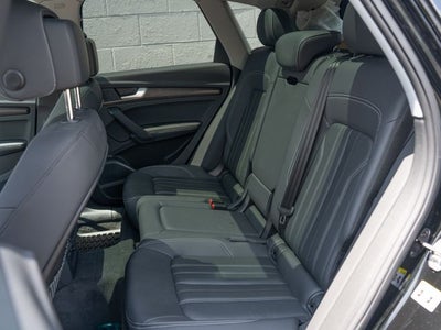 2023 Audi Q5 45 S line Premium quattro