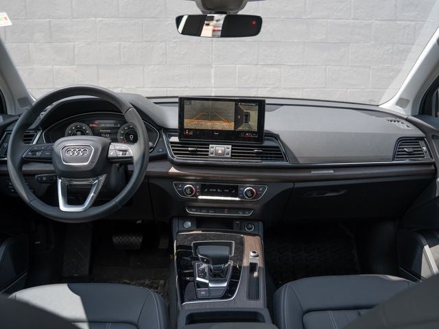 2023 Audi Q5 45 S line Premium quattro