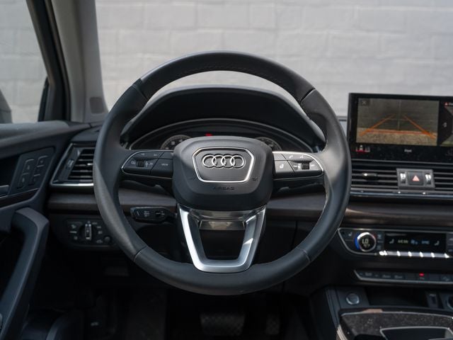 2023 Audi Q5 45 S line Premium quattro