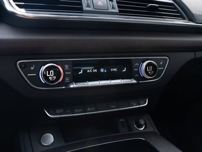 2023 Audi Q5 45 S line Premium quattro