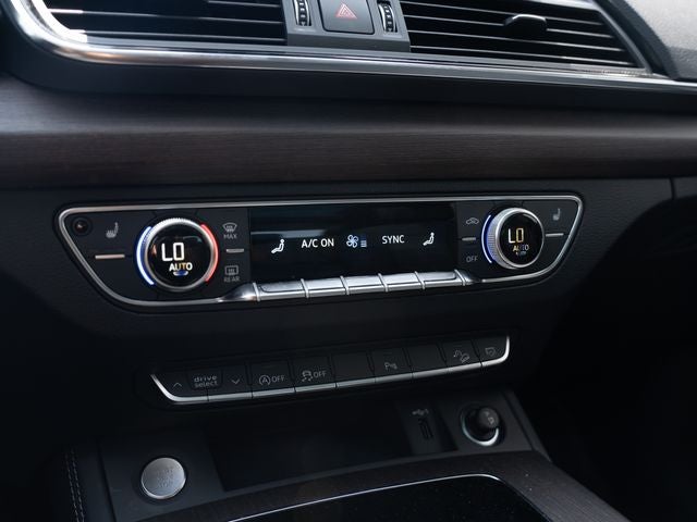 2023 Audi Q5 45 S line Premium quattro