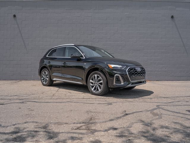 2023 Audi Q5 45 S line Premium quattro